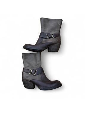 Born Brown leather biker boots with buckle detail women’s 7#biker #leather